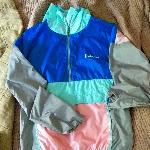cotopaxi Jackets & Blazers - Cotopaxi windbreaker women med / men small